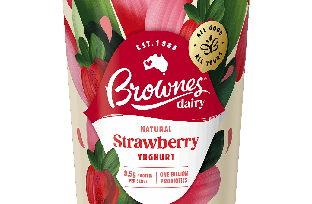 Strawberry Natural Yoghurt Tub